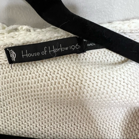 House of Harlow | Fringe Aztec Knitted Sweater, one size - Picture 8 of 9